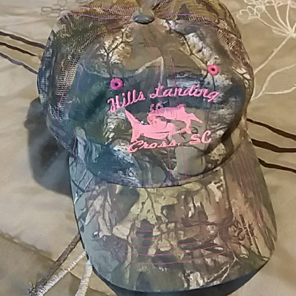 👍👍!! $10 SALE! Womens Camo Cap